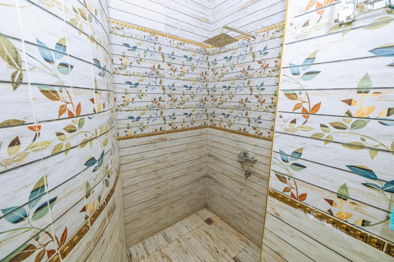 White Pyramids Inn Nazlet el Simman Bagian luar foto