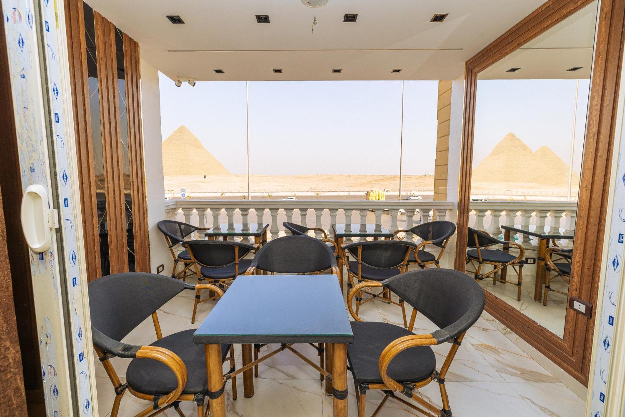 White Pyramids Inn Nazlet el Simman Bagian luar foto