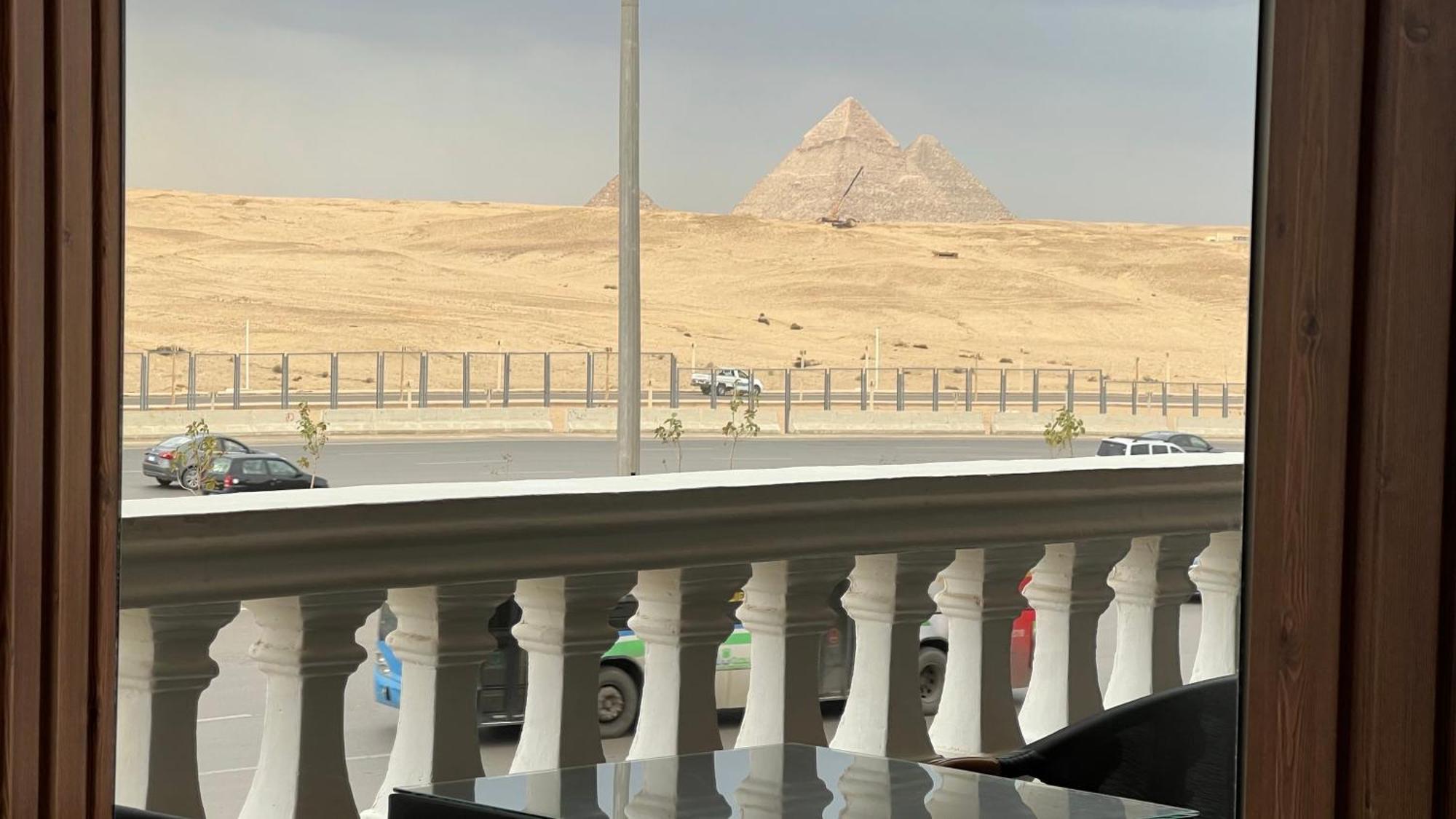 White Pyramids Inn Nazlet el Simman Bagian luar foto