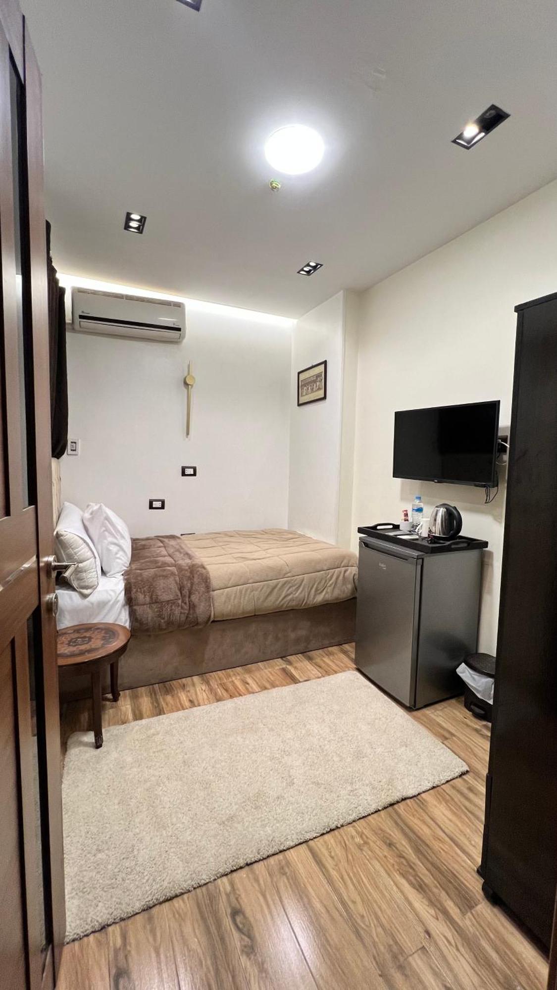 White Pyramids Inn Nazlet el Simman Bagian luar foto