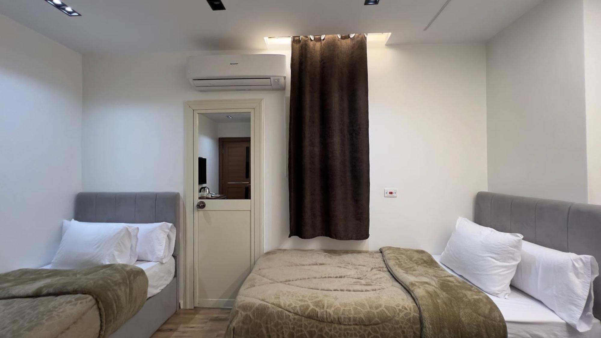 White Pyramids Inn Nazlet el Simman Bagian luar foto