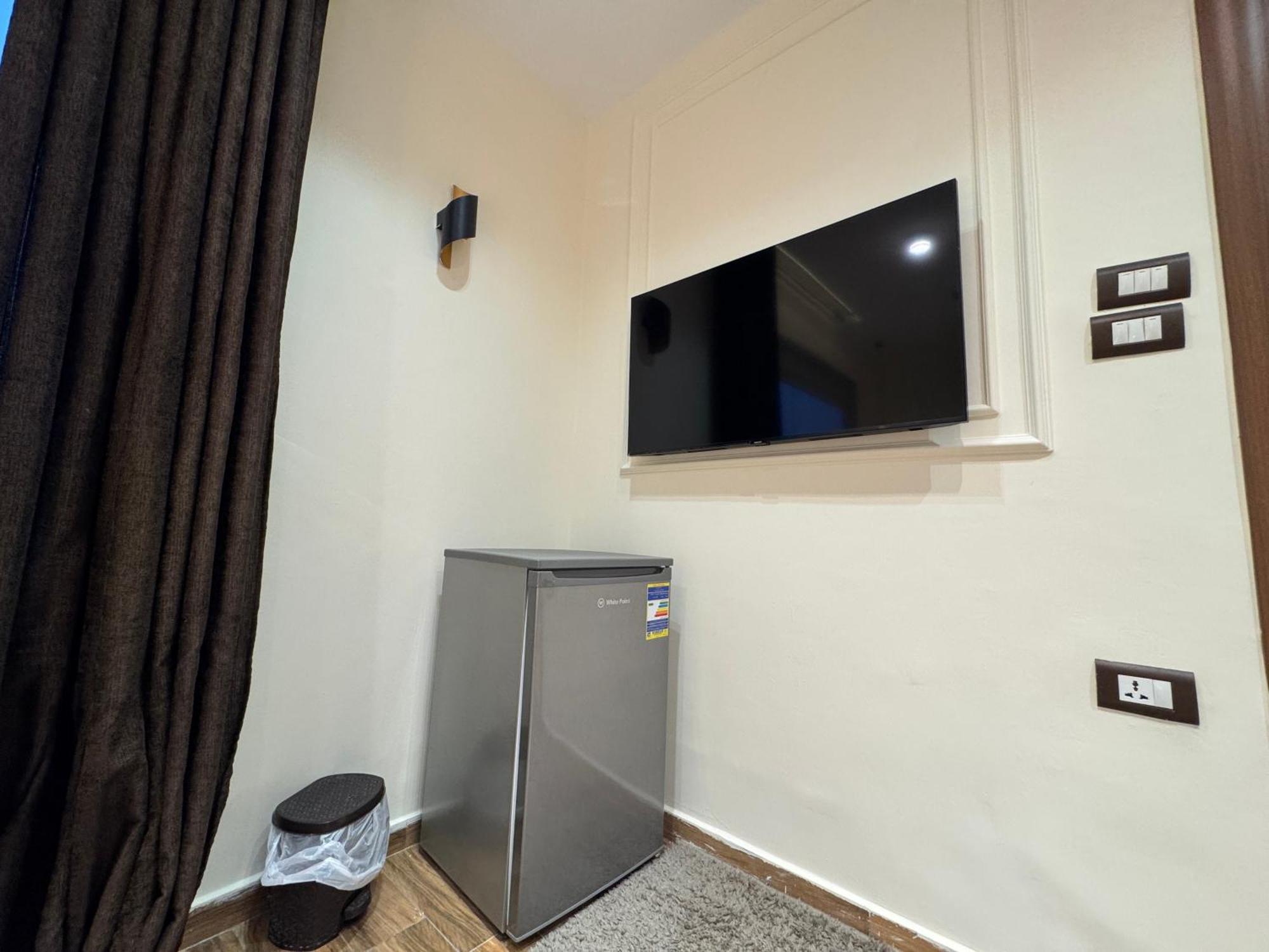 White Pyramids Inn Nazlet el Simman Bagian luar foto